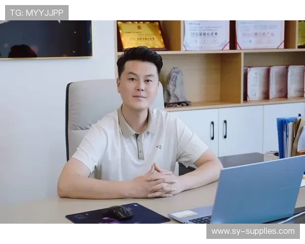 企业家简历范本与成功经验分享如何打造个人品牌与企业核心竞争力